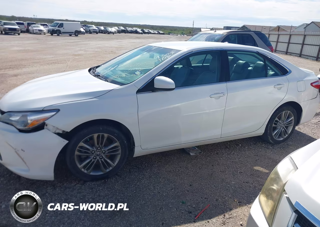 2016 Toyota Camry Se VIN:4T1BF1FK6GU539307 - 14
