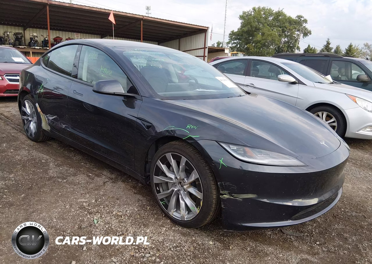 2025 Tesla Model 3 Long Range All-Wheel Drive VIN:5YJ3E1EB8SF060689 - 1