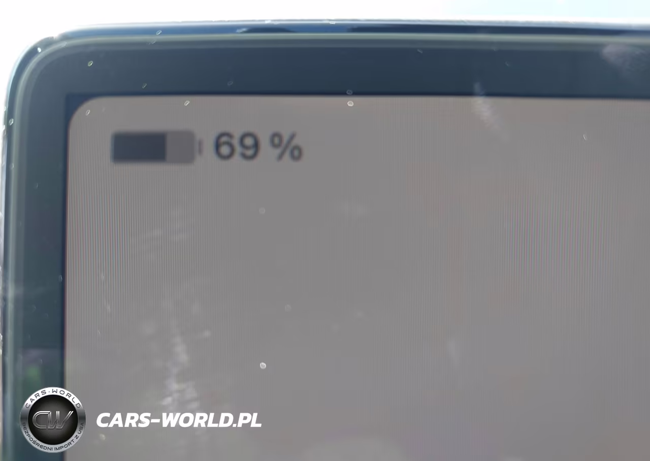 2026 Tesla Model Y All-Wheel Drive-Long Range Launch Series-Premium All-Wheel Drive VIN:7SAYGDEEXTA639261 - 16