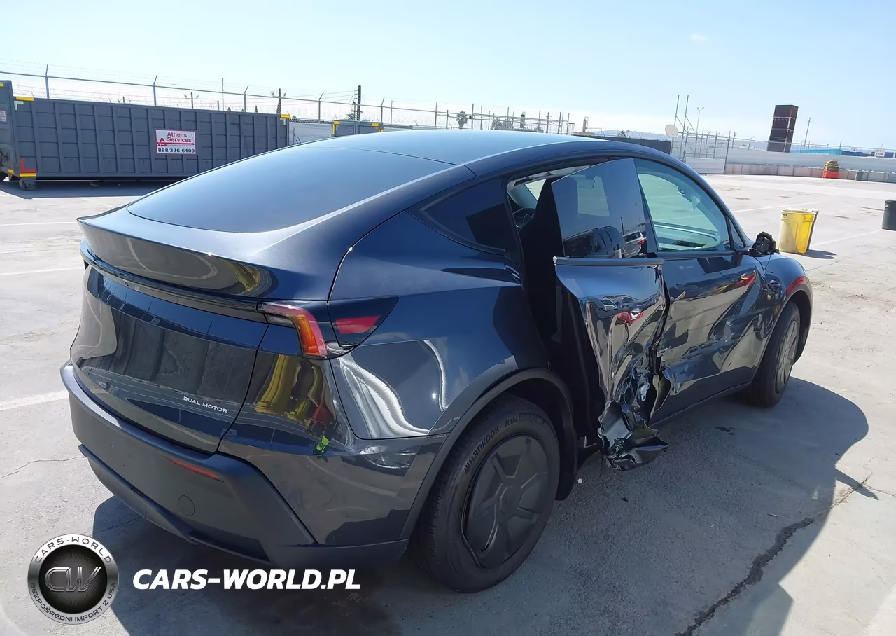 2026 Tesla Model Y All-Wheel Drive-Long Range Launch Series-Premium All-Wheel Drive VIN:7SAYGDEEXTA639261 - 4