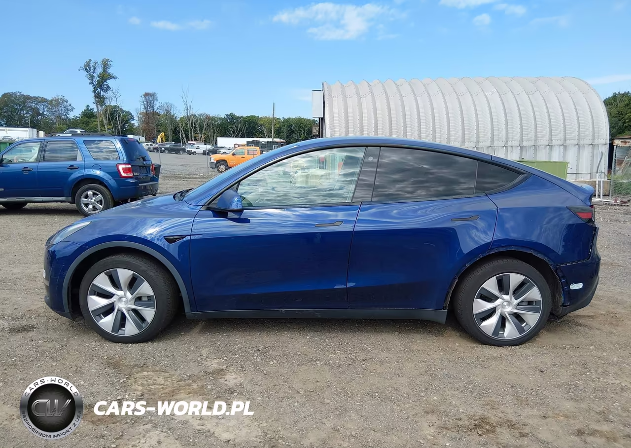 2021 Tesla Model Y Long Range Dual Motor All-Wheel Drive VIN:5YJYGDEE4MF071316 - 13