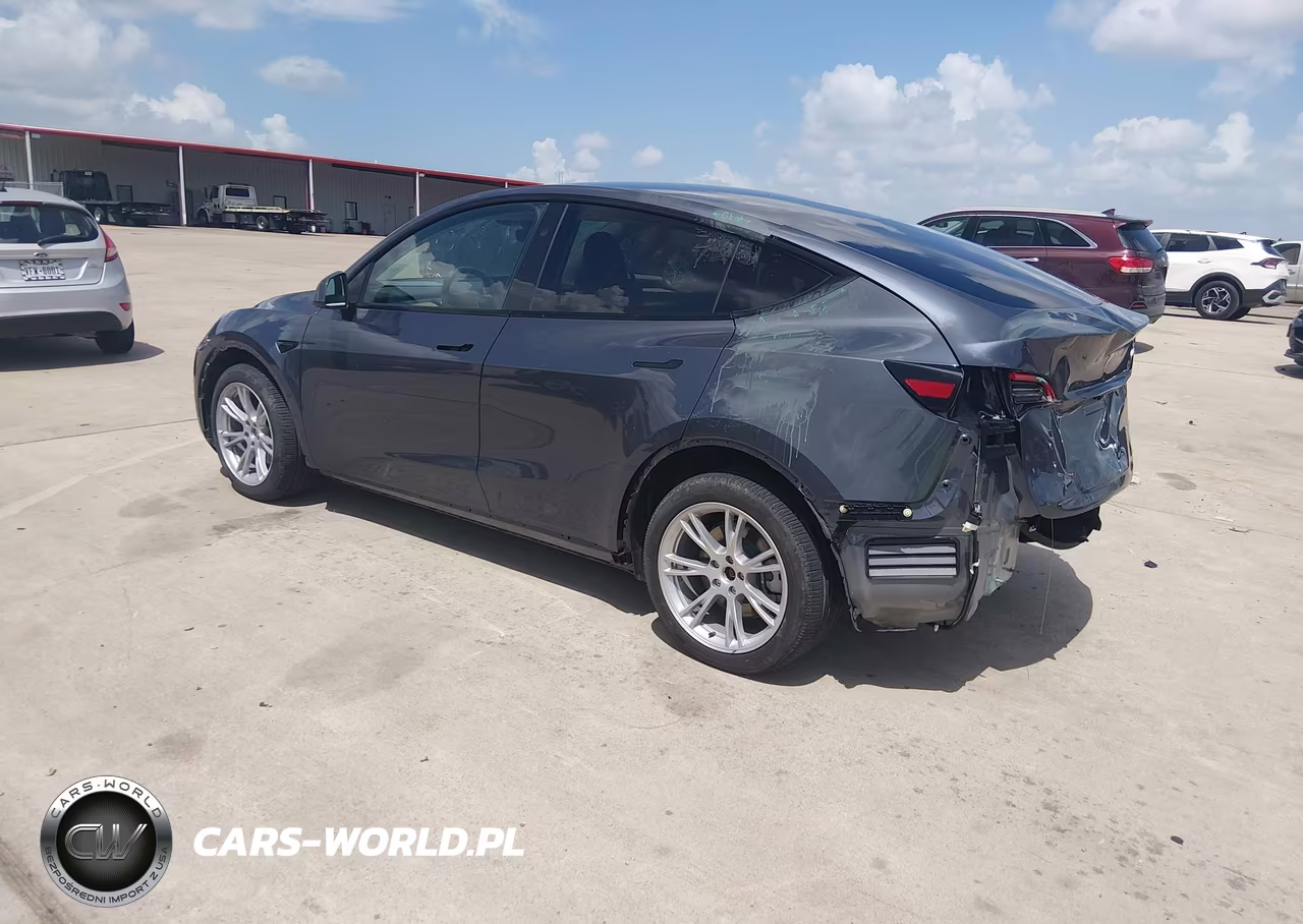 2023 Tesla Model Y Awd-Long Range Dual Motor All-Wheel Drive VIN:7SAYGDEE6PA163113 - 3