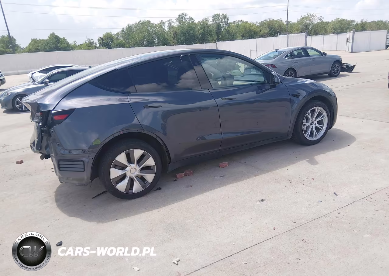 2023 Tesla Model Y Awd-Long Range Dual Motor All-Wheel Drive VIN:7SAYGDEE6PA163113 - 4
