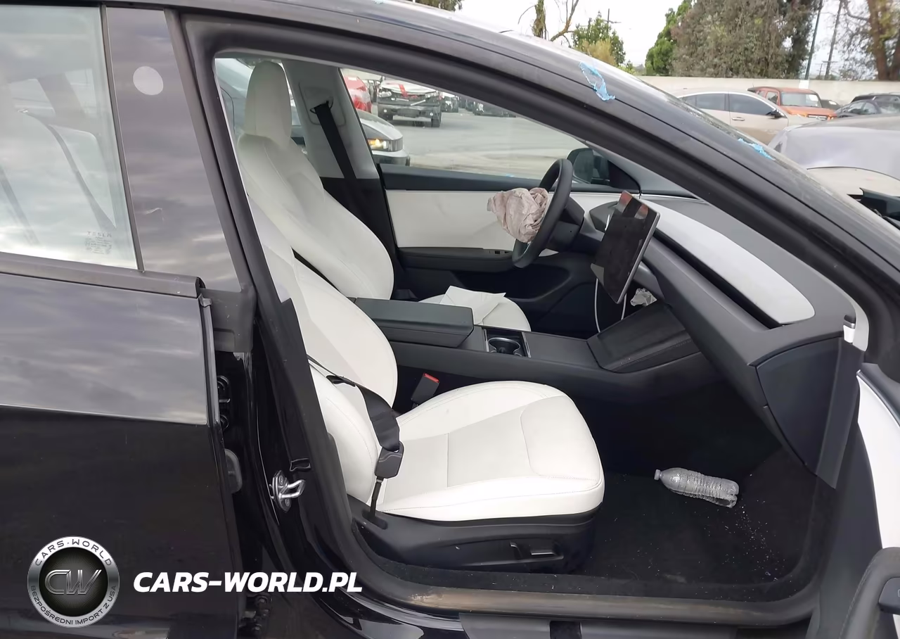 2025 Tesla Model 3 Long Range Rear-Wheel Drive-Standard Rear-Wheel Drive VIN:5YJ3E1EA0SF035938 - 5
