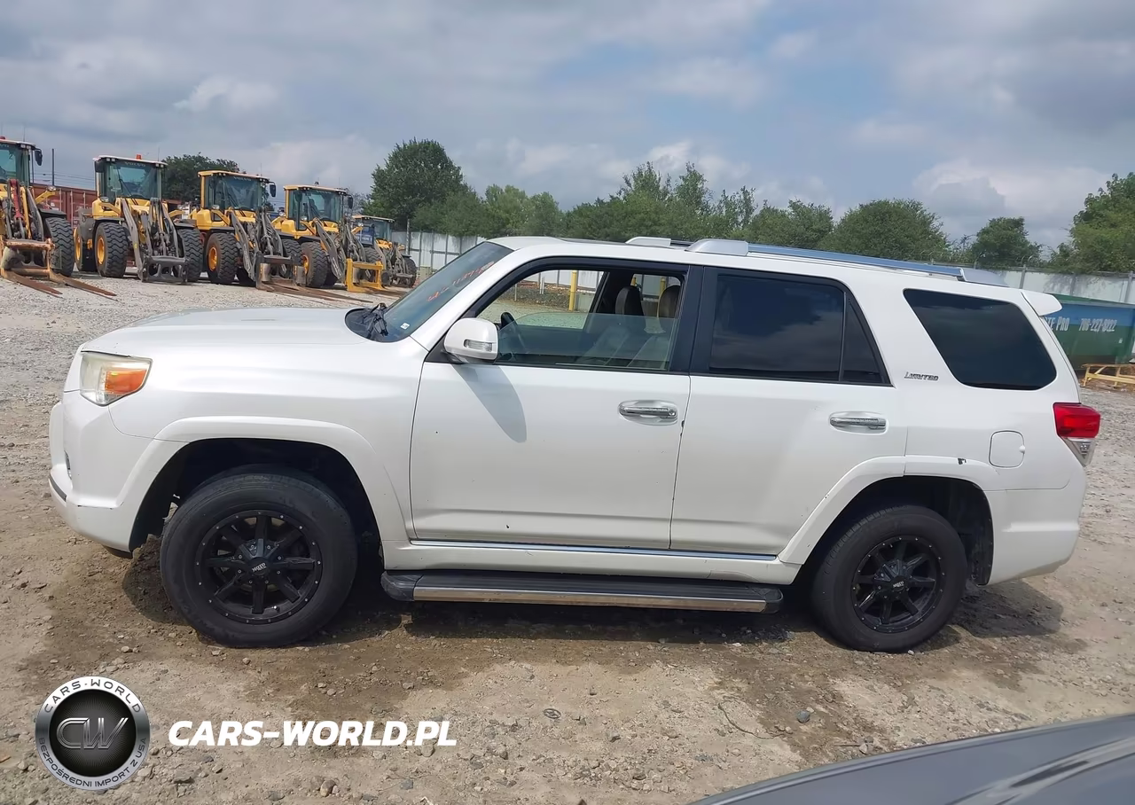 2010 Toyota 4Runner Limited V6 VIN:JTEZU5JR5A5007418 - 14