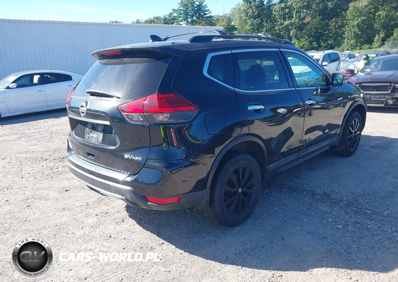 2017 Nissan Rogue Sv VIN:5N1AT2MV5HC824644 - 4