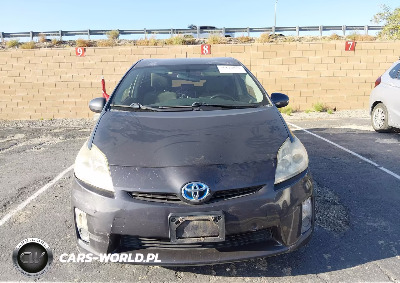 2011 Toyota Prius Two VIN:JTDKN3DU1B0324392 - 6