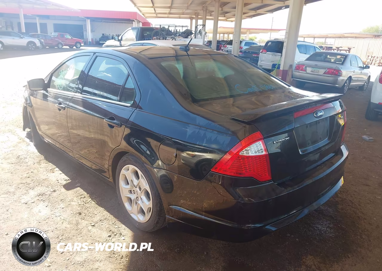 2010 Ford Fusion Se VIN:3FAHP0HA8AR110491 - 3