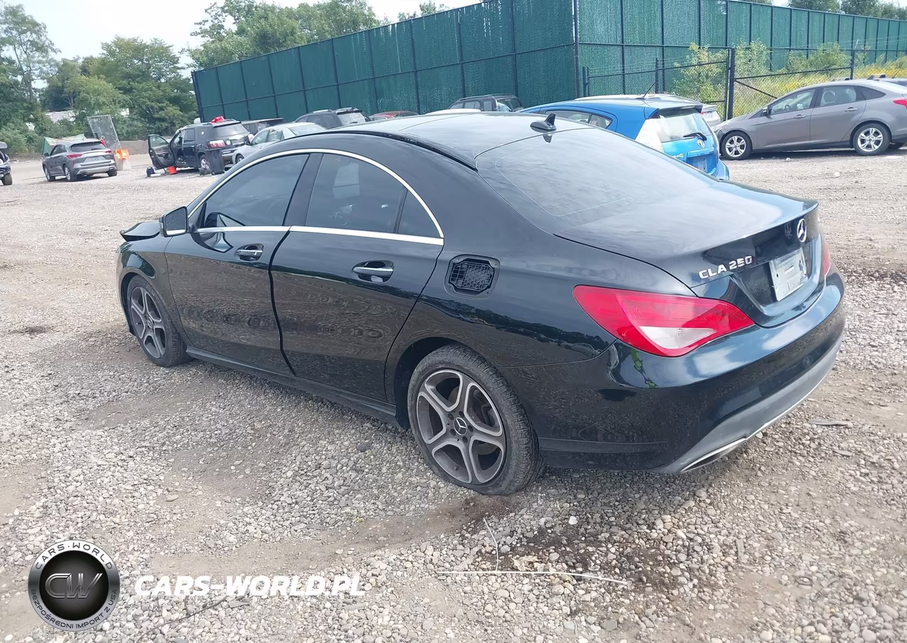 2018 Mercedes-Benz Cla 250 4Matic VIN:WDDSJ4GB1JN550497 - 3