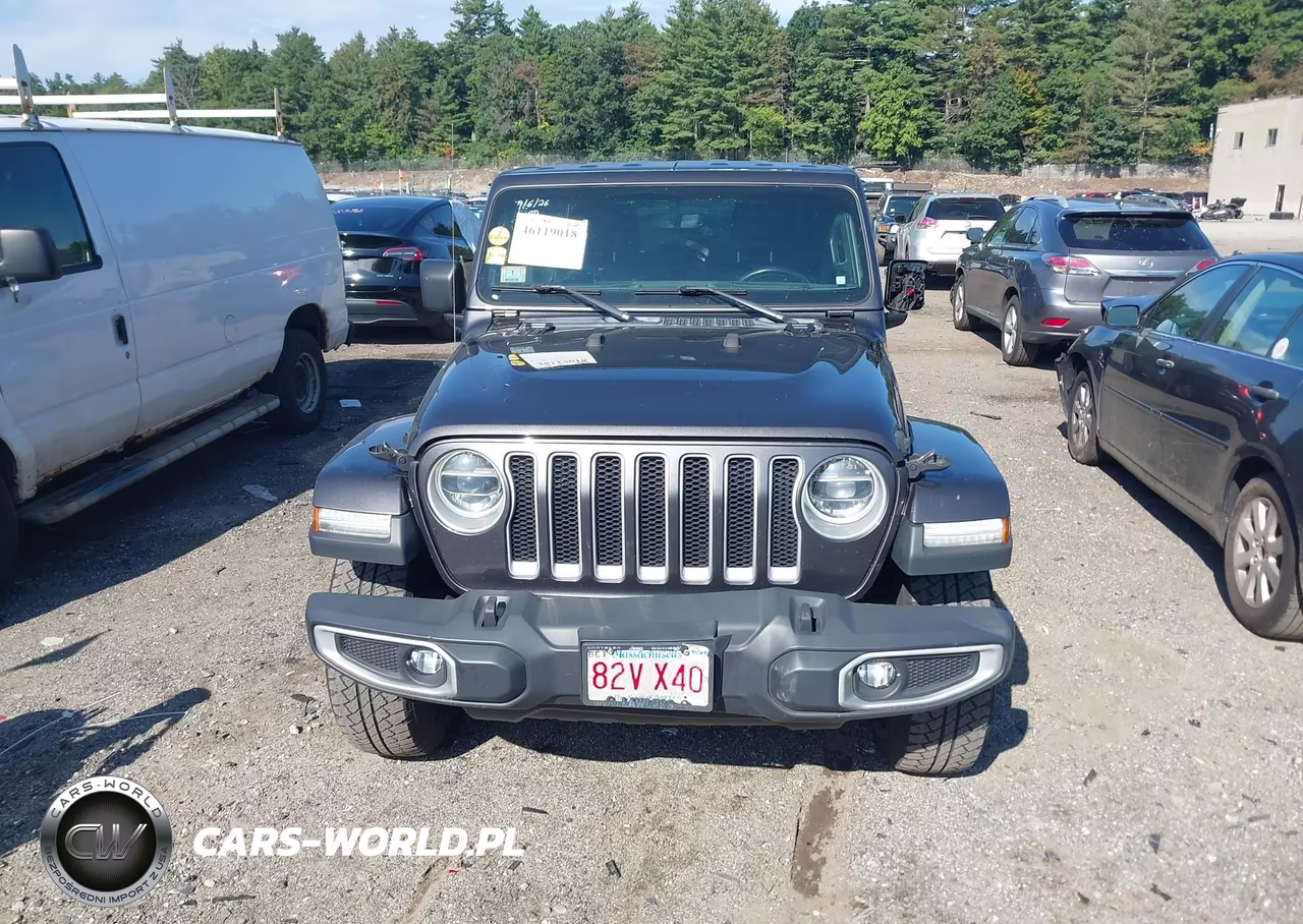 2019 Jeep Wrangler Unlimited Sahara 4X4 VIN:1C4HJXEG2KW531425 - 12