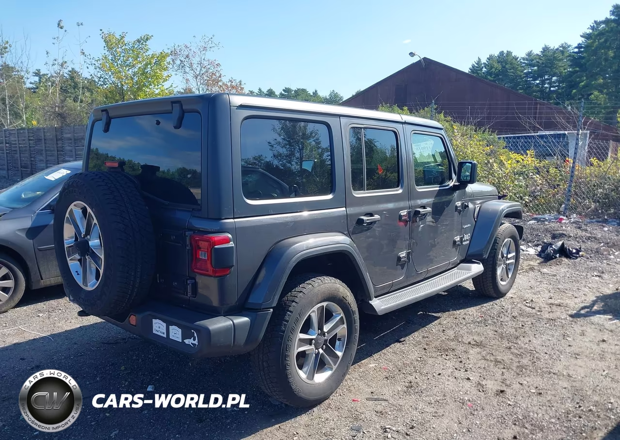 2019 Jeep Wrangler Unlimited Sahara 4X4 VIN:1C4HJXEG2KW531425 - 13
