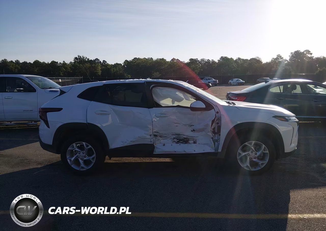 2026 Chevrolet Trax Fwd Ls VIN:KL77LFEP2TC064135 - 14