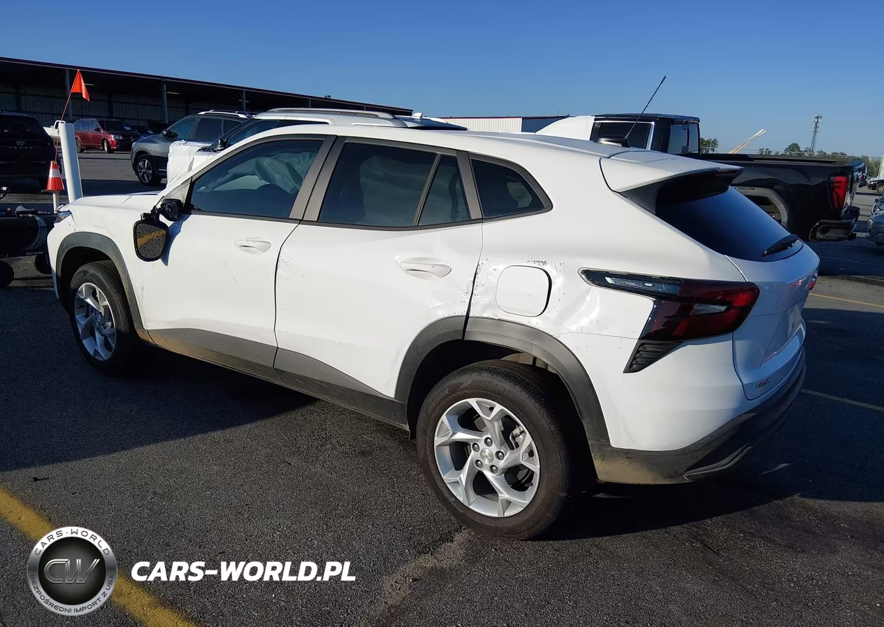 2026 Chevrolet Trax Fwd Ls VIN:KL77LFEP2TC064135 - 3