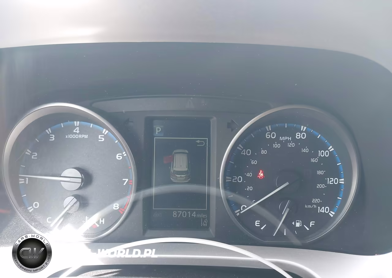 2017 Toyota Rav4 Le VIN:JTMBFREV0HJ703359 - 7