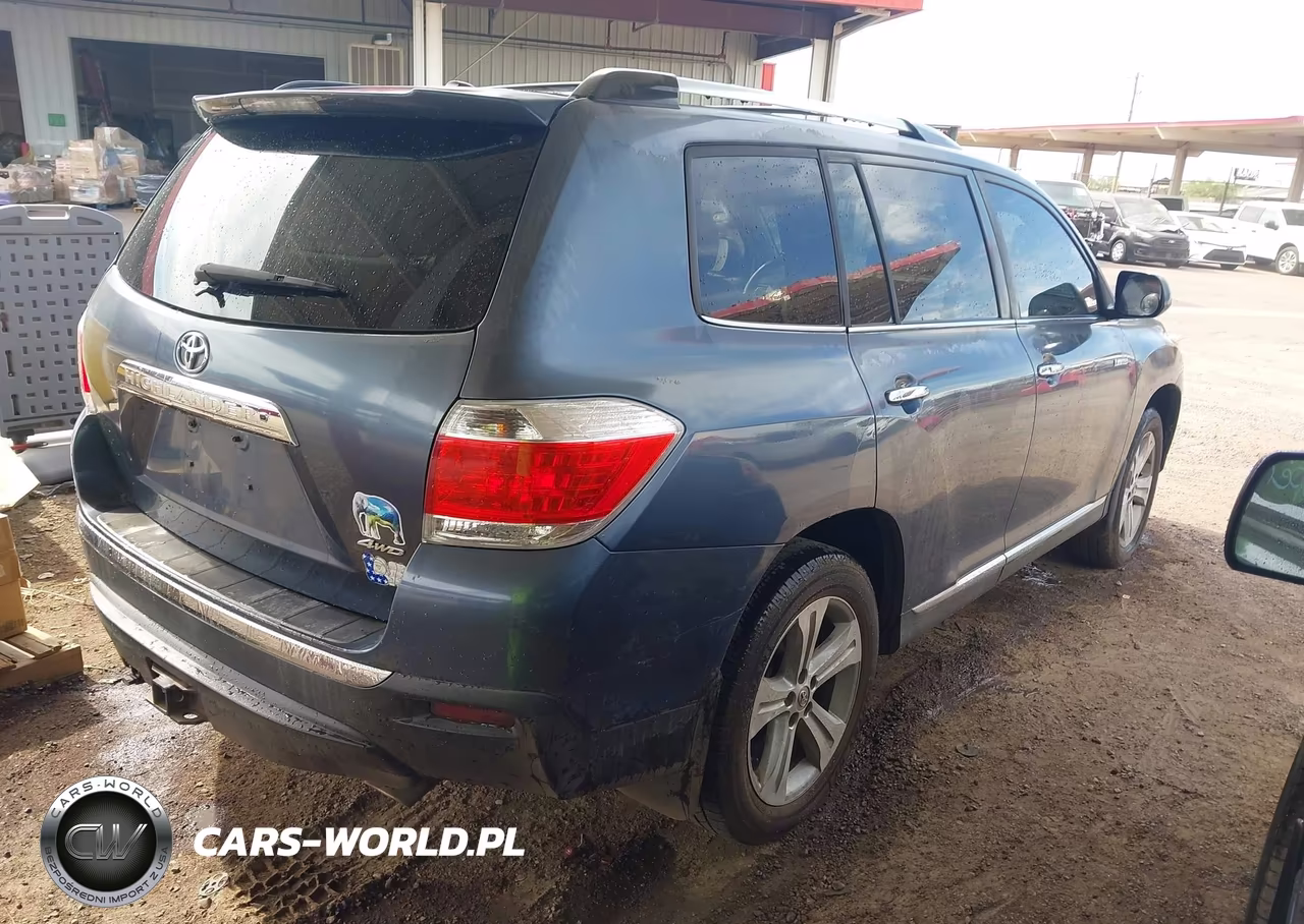 2012 Toyota Highlander Limited V6 VIN:5TDDK3EH7CS141418 - 4