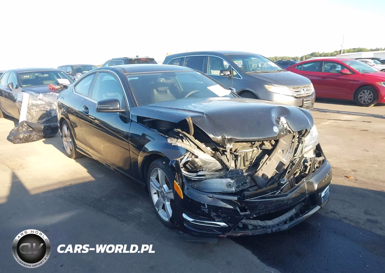 2015 Mercedes-Benz C 250