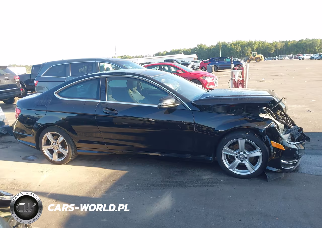 2015 Mercedes-Benz C 250 VIN:WDDGJ4HB4FG441693 - 13