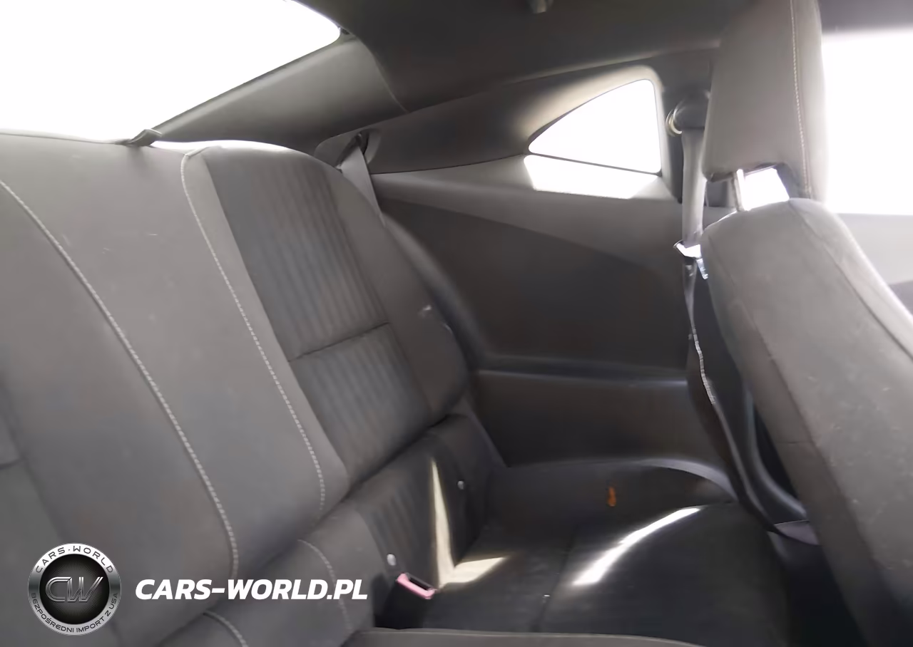 2011 Chevrolet Camaro 2Ls VIN:2G1FA1ED9B9144320 - 8