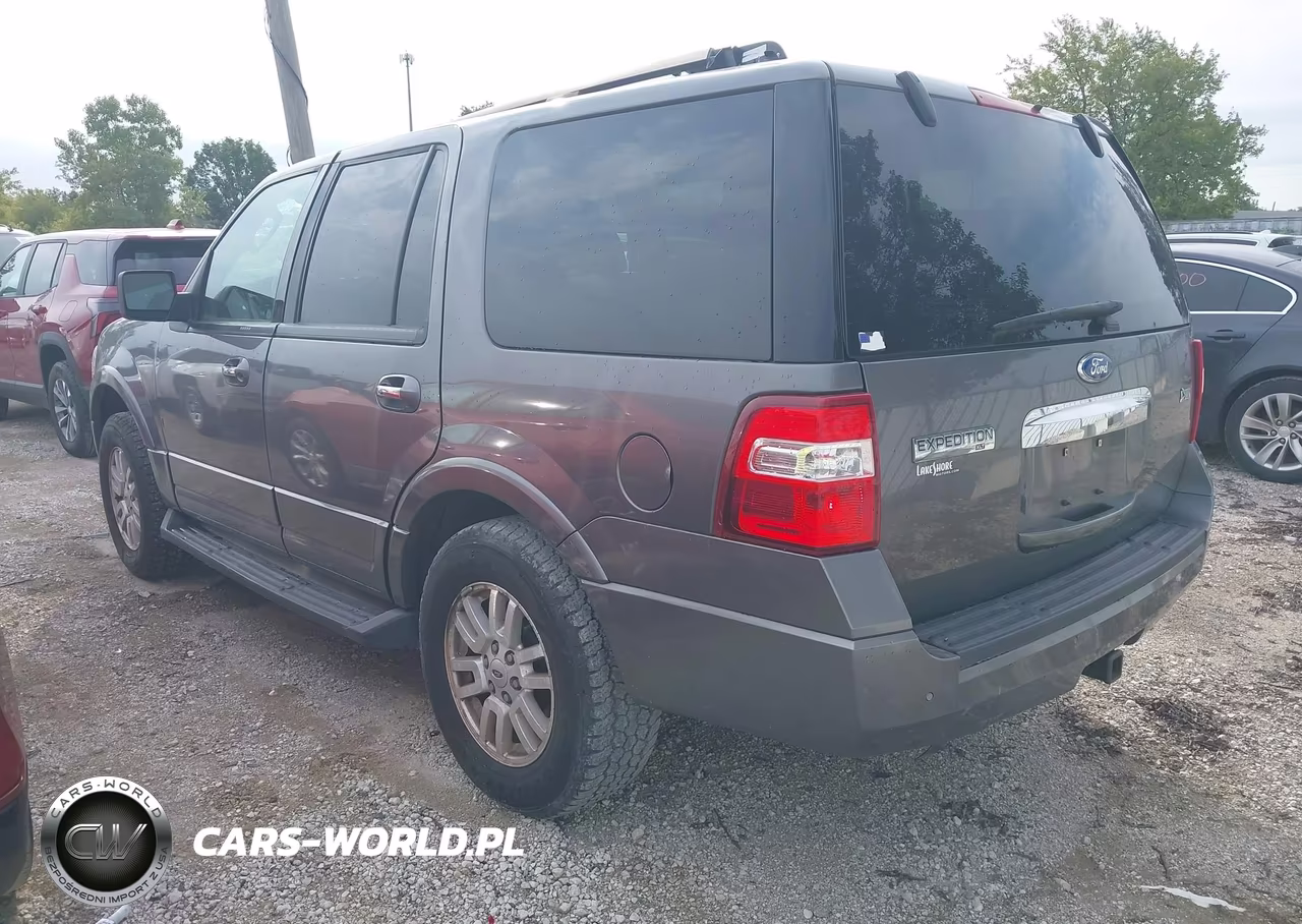2011 Ford Expedition Xlt VIN:1FMJU1J5XBEF34424 - 3