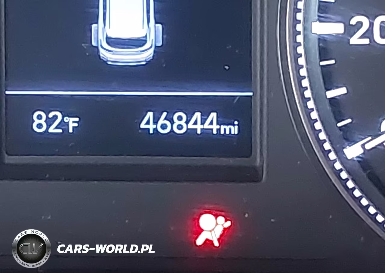 2019 Hyundai Santa Fe Se VIN:5NMS23AD1KH107972 - 16