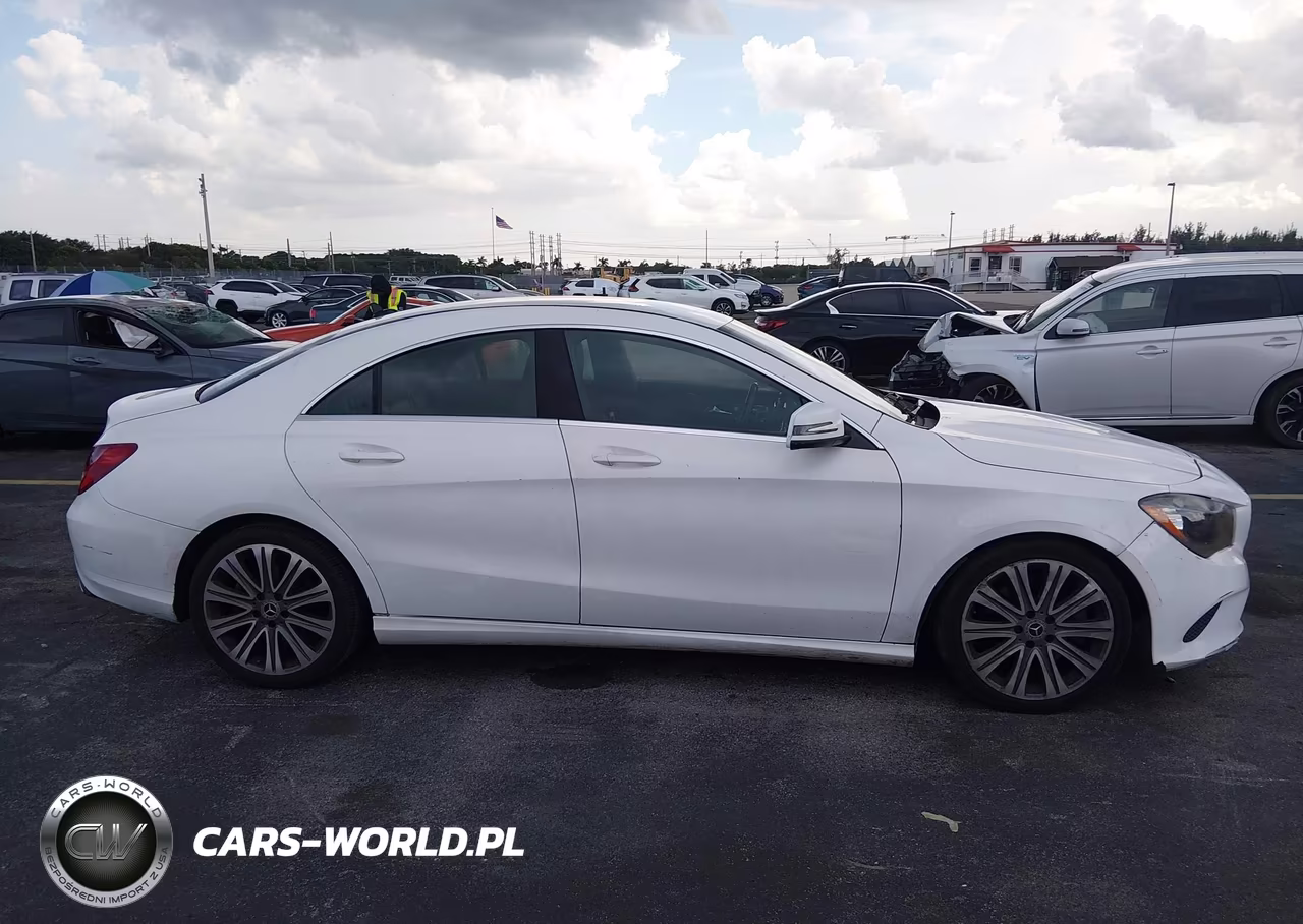 2018 Mercedes-Benz Cla 250 VIN:WDDSJ4EB1JN660808 - 13