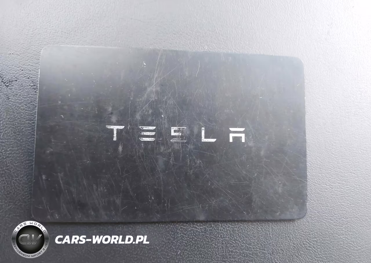 2024 Tesla Model Y Long Range Dual Motor All-Wheel Drive VIN:7SAYGDEE1RA308304 - 11