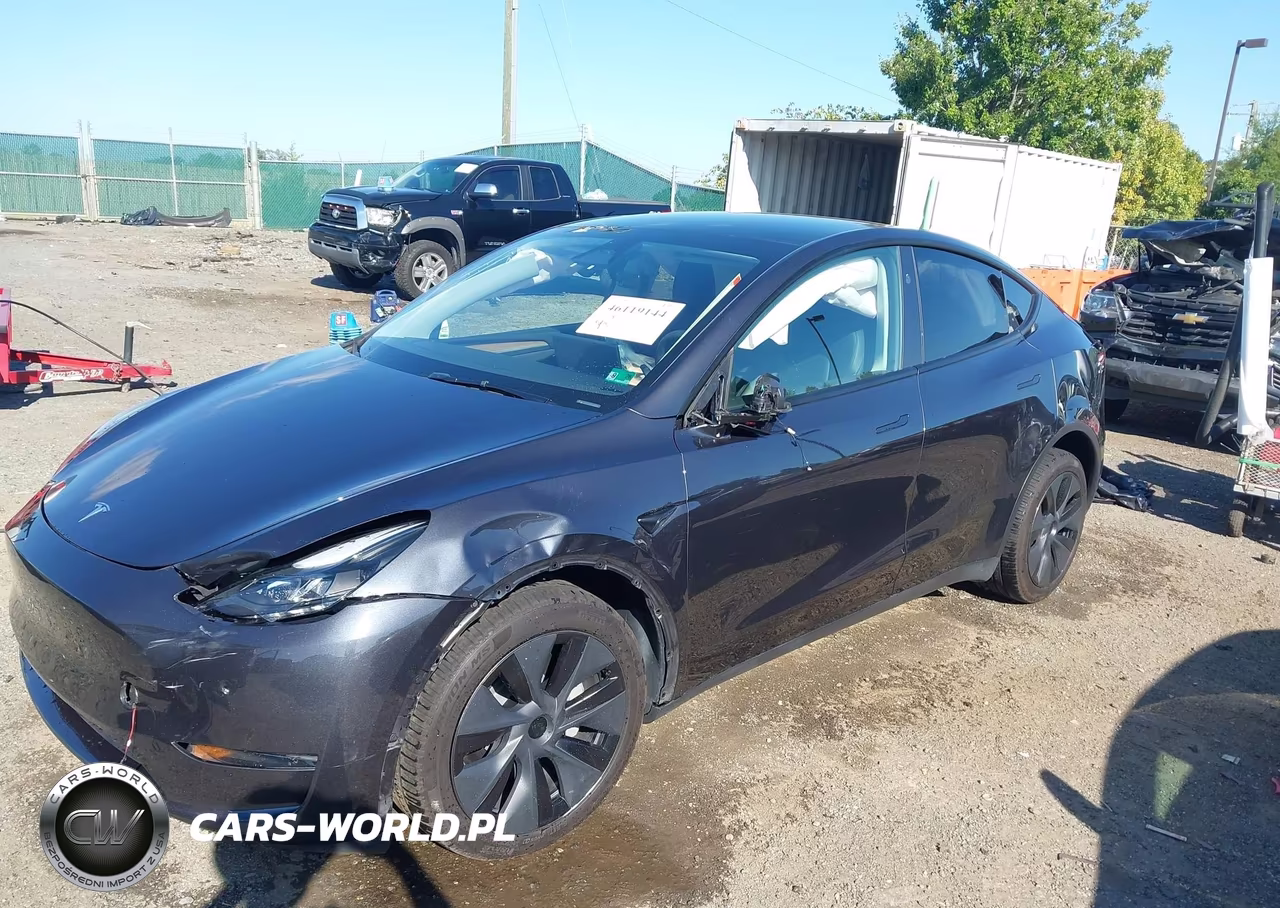 2024 Tesla Model Y Long Range Dual Motor All-Wheel Drive VIN:7SAYGDEE1RA308304 - 2
