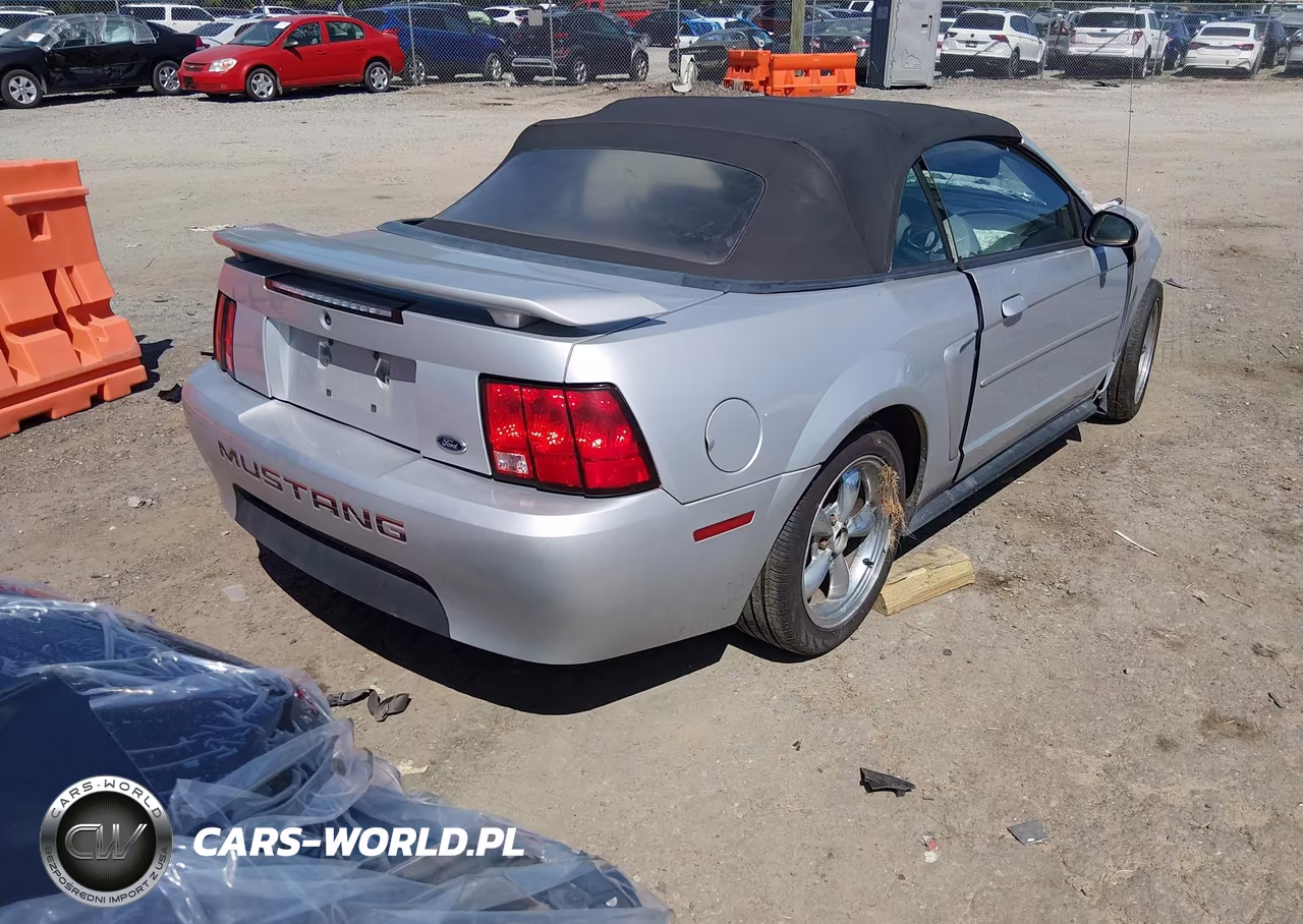 2004 Ford Mustang VIN:1FAFP44614F180044 - 4