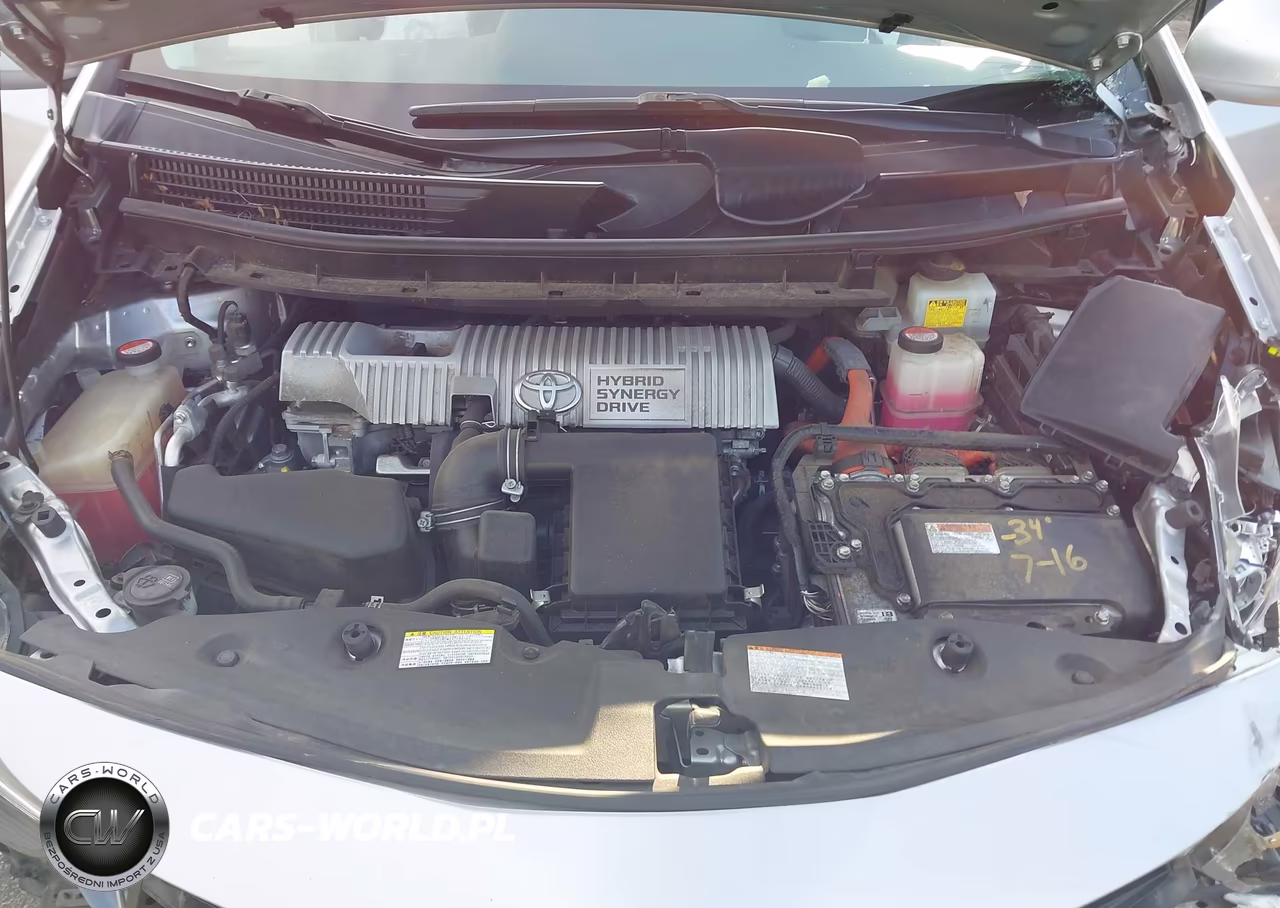 2017 Toyota Prius V Three VIN:JTDZN3EU8HJ055811 - 10