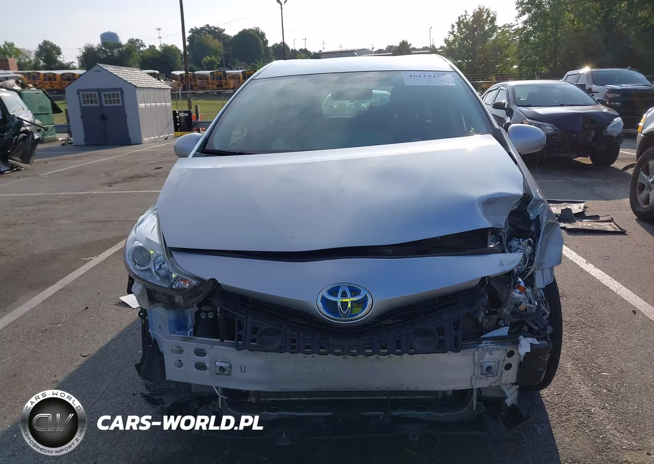 2017 Toyota Prius V Three VIN:JTDZN3EU8HJ055811 - 12