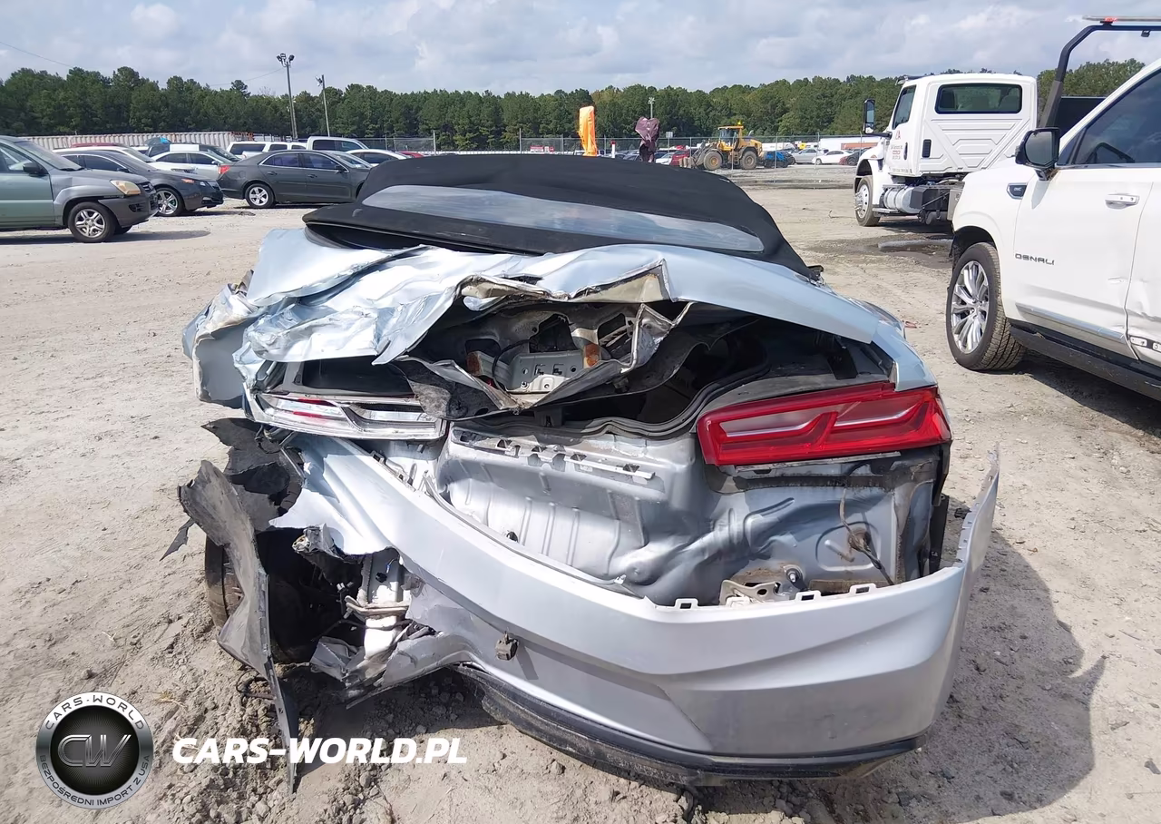 2018 Chevrolet Camaro 1Lt VIN:1G1FB3DXXJ0139043 - 15