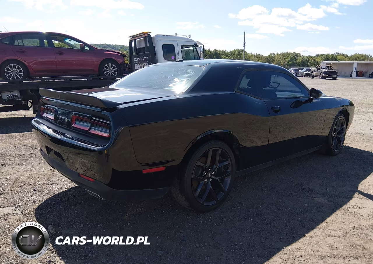 2019 Dodge Challenger Sxt VIN:2C3CDZAG6KH741337 - 4