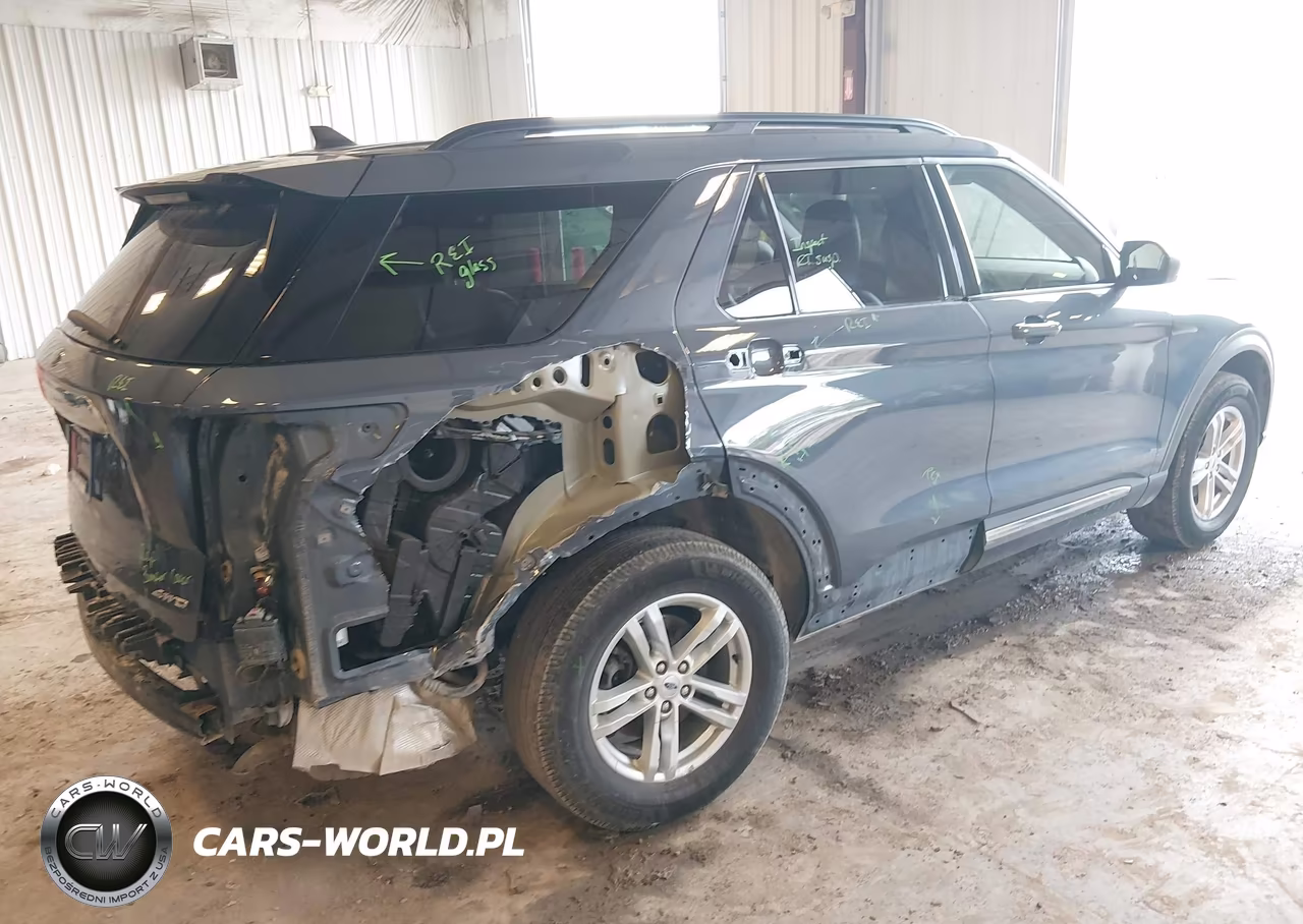2021 Ford Explorer Xlt VIN:1FMSK8DH3MGC44316 - 4