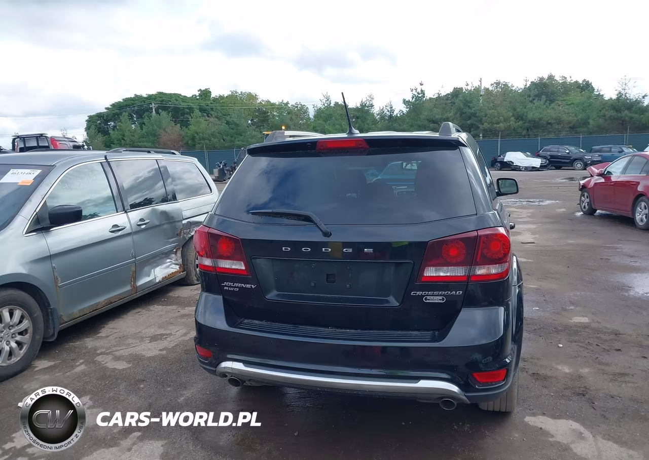 2017 Dodge Journey Crossroad VIN:3C4PDDGG0HT636526 - 15