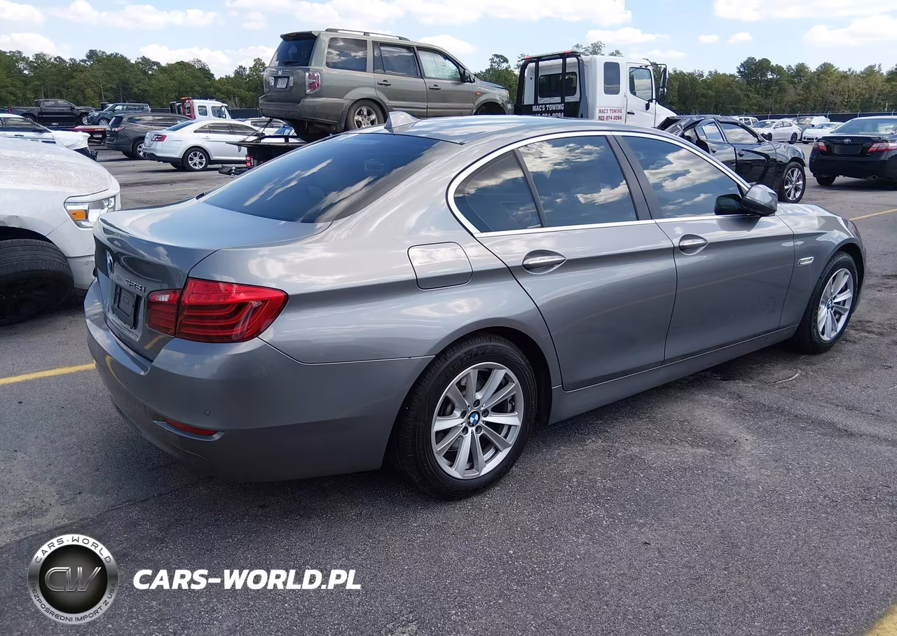 2016 BMW 528I VIN:WBA5A5C54GG353637 - 4