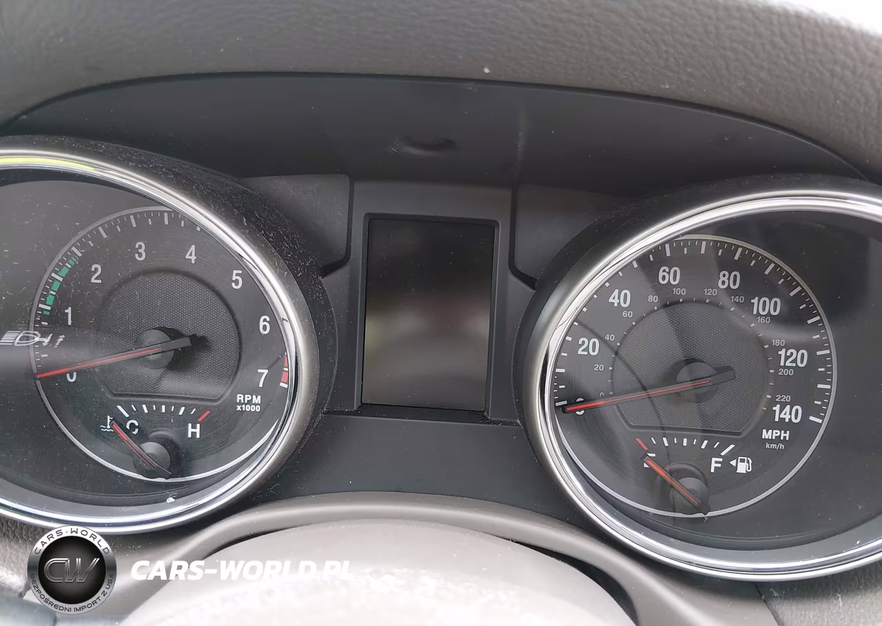 2011 Jeep Grand Cherokee Laredo VIN:1J4RR4GGXBC656998 - 7