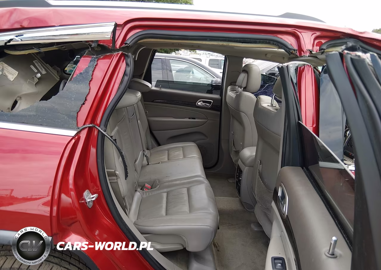 2011 Jeep Grand Cherokee Laredo VIN:1J4RR4GGXBC656998 - 8