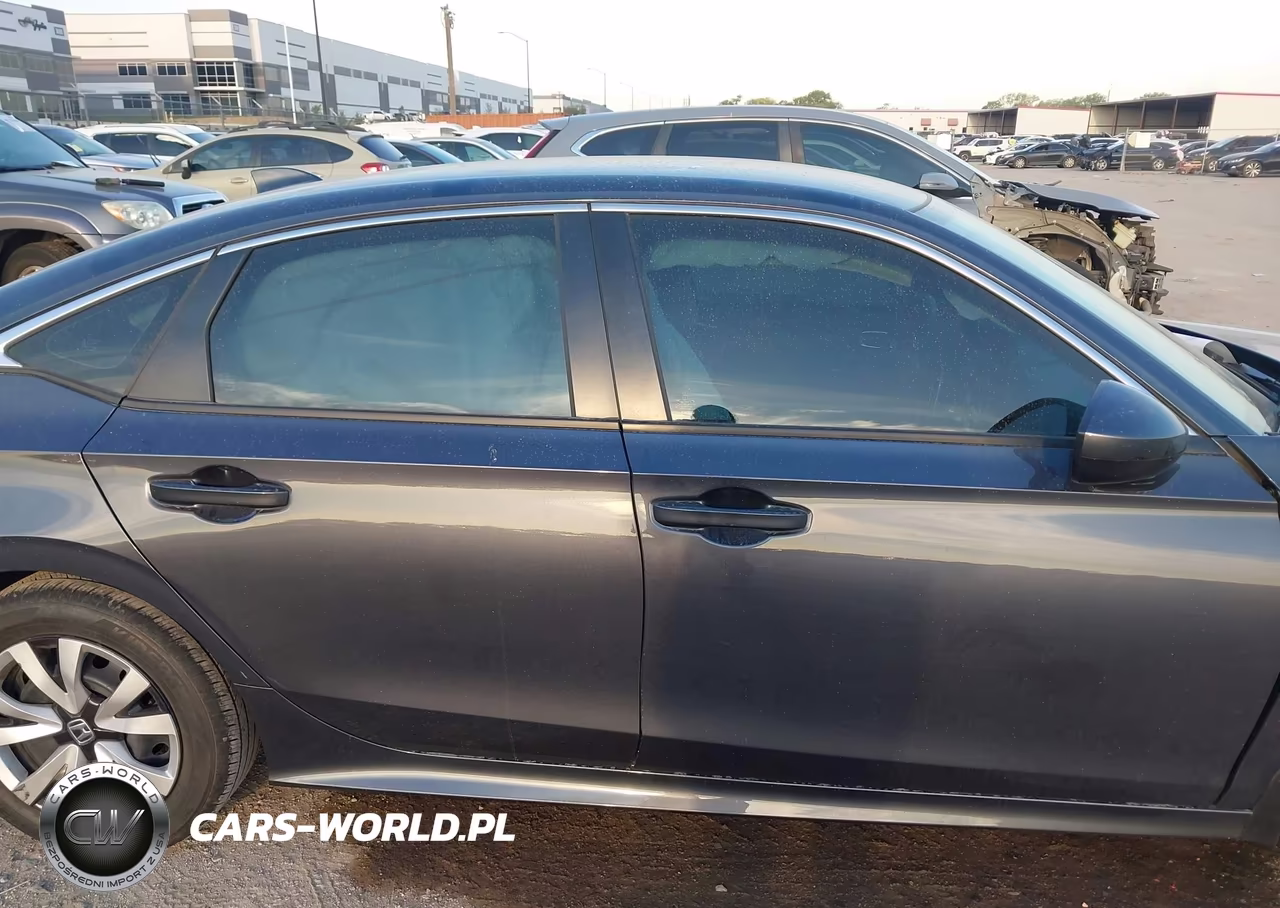 2025 Honda Civic Lx VIN:2HGFE2F26SH592049 - 13