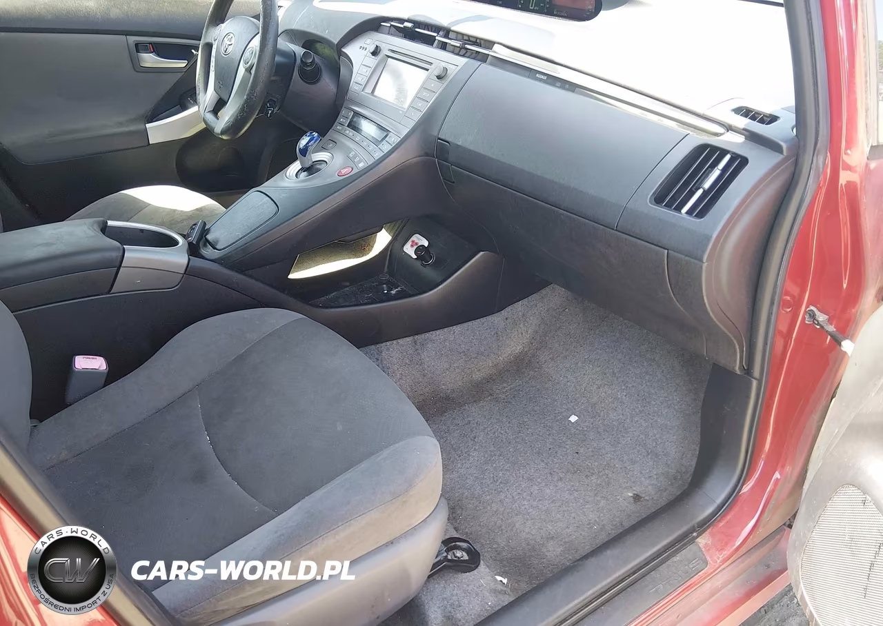 2012 Toyota Prius Two VIN:JTDKN3DU7C1517142 - 5