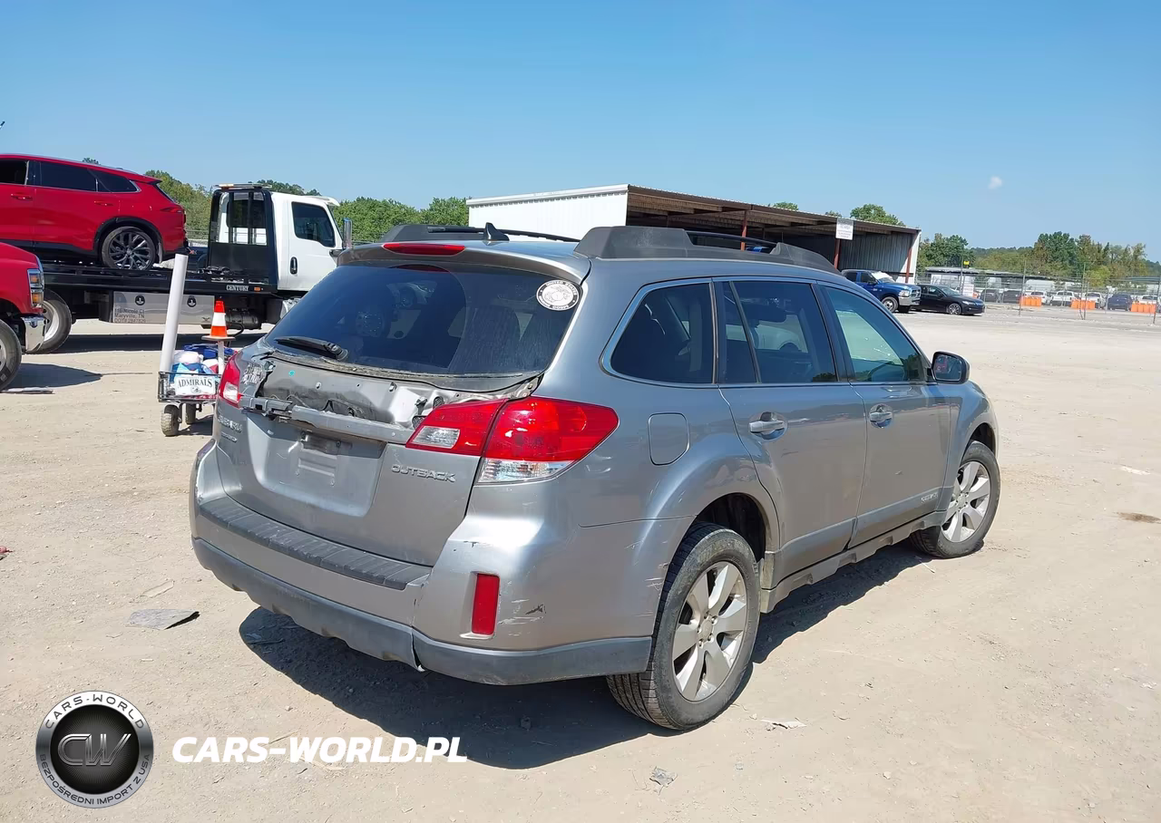 2011 Subaru Outback 2.5I Limited VIN:4S4BRBKC3B3358966 - 4