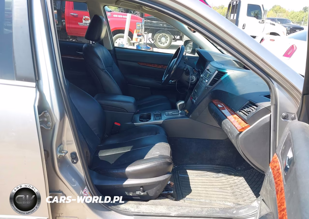 2011 Subaru Outback 2.5I Limited VIN:4S4BRBKC3B3358966 - 5