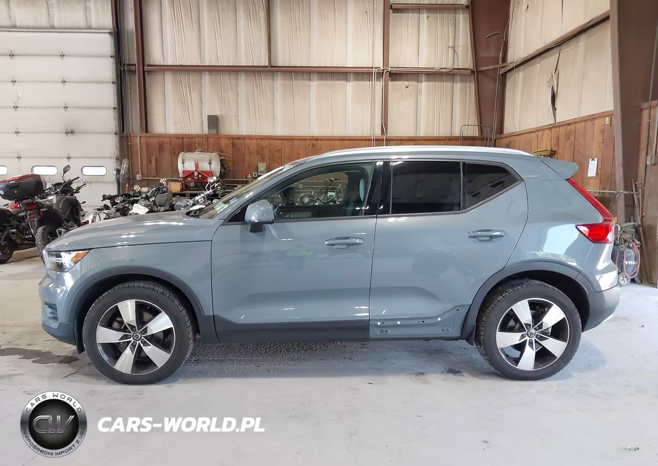 2020 Volvo Xc40 T5 Momentum VIN:YV4162UK7L2255857 - 14