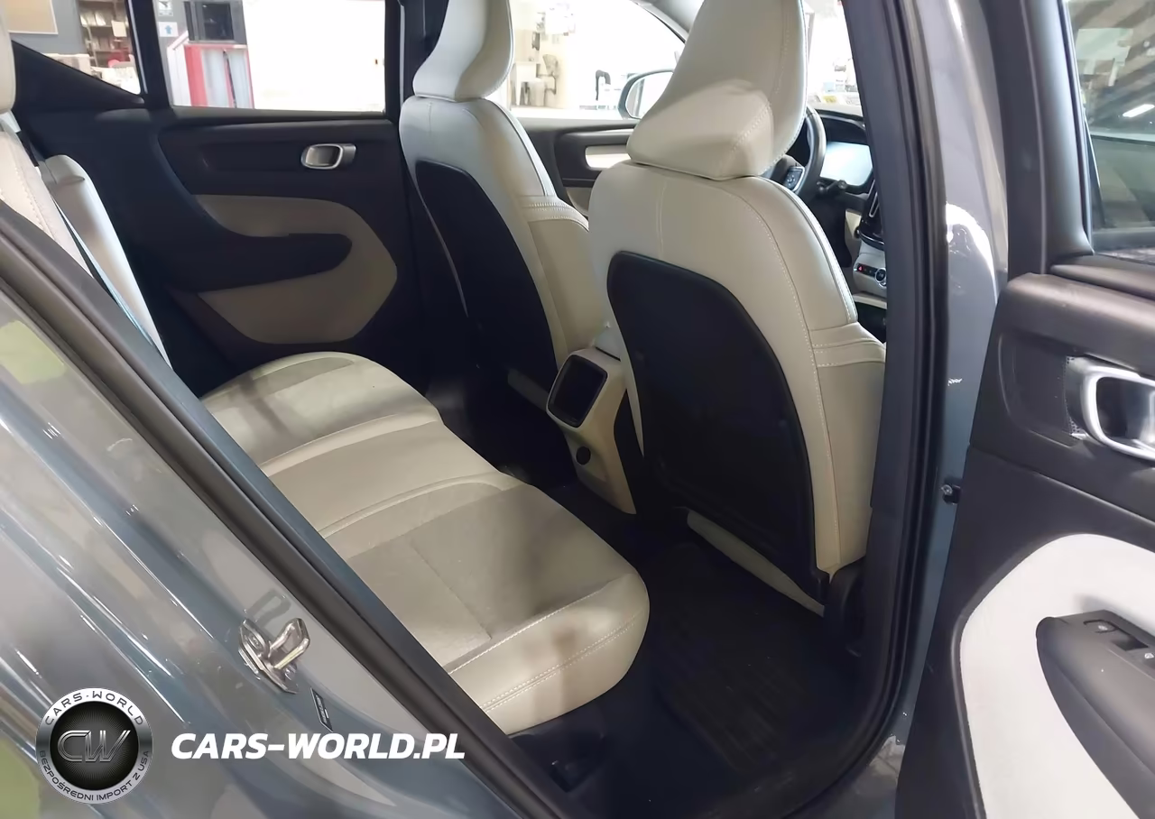 2020 Volvo Xc40 T5 Momentum VIN:YV4162UK7L2255857 - 8