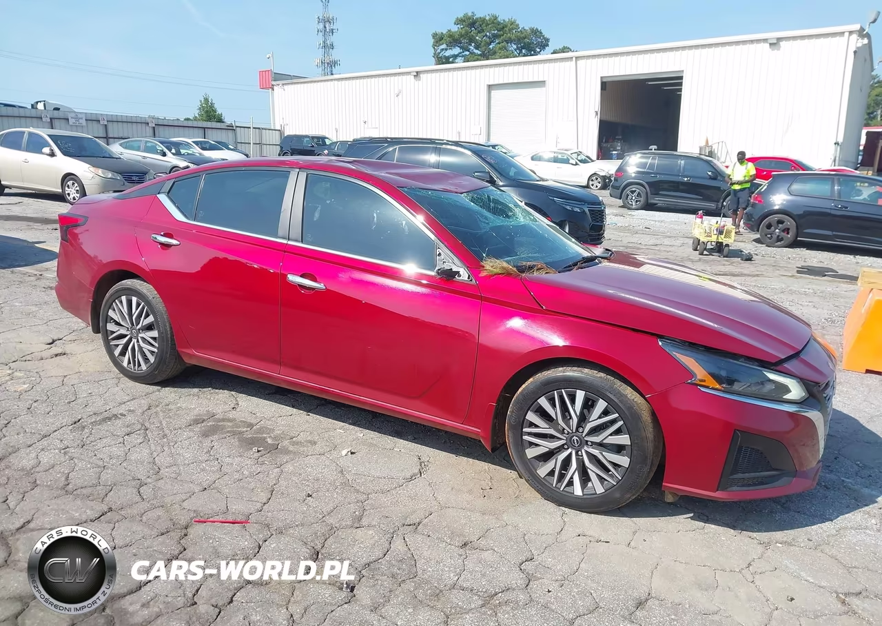 2023 Nissan Altima Sv Fwd