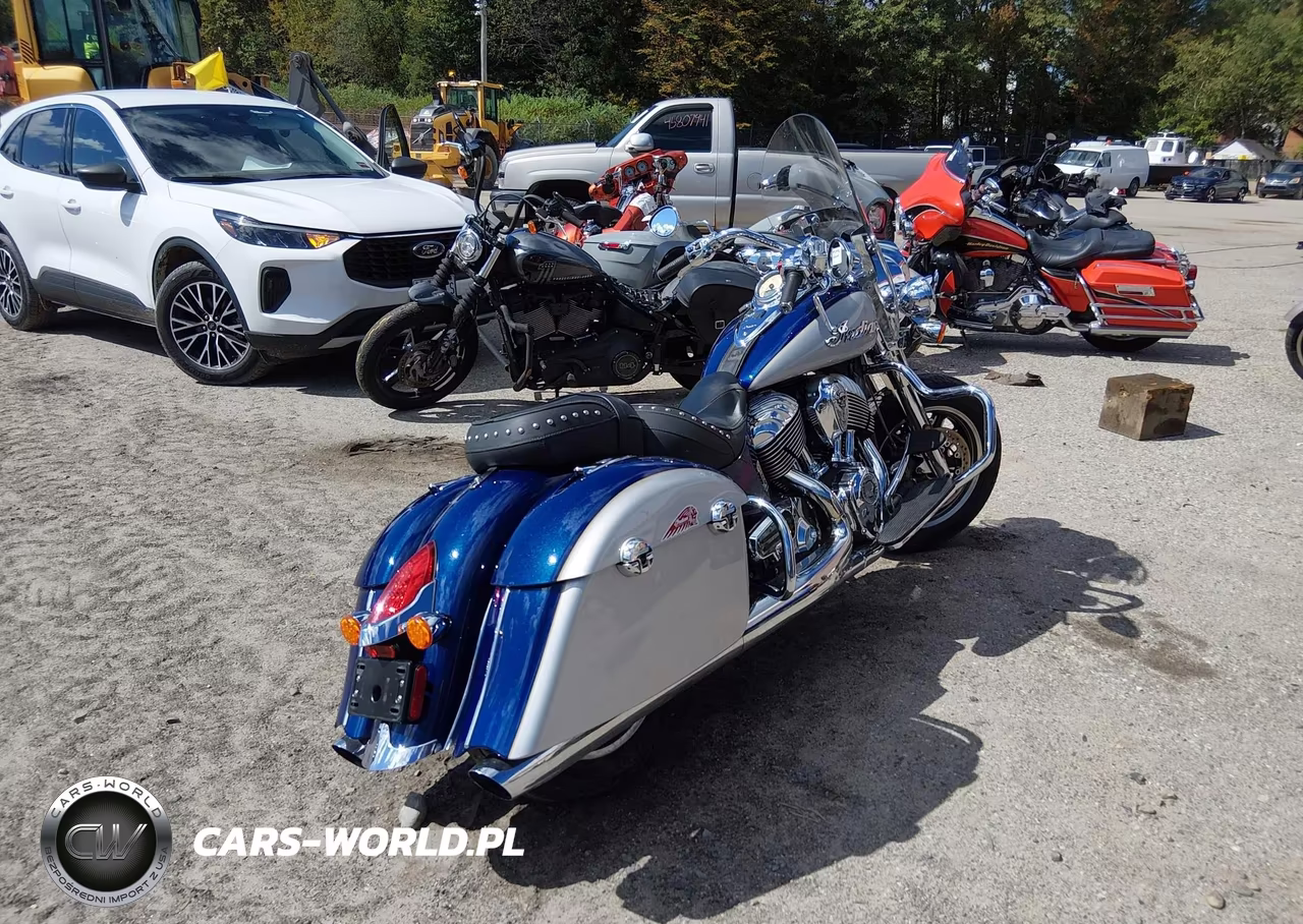 2017 Indian Motorcycle Co. Springfield VIN:56KTHAAA5H3346505 - 4