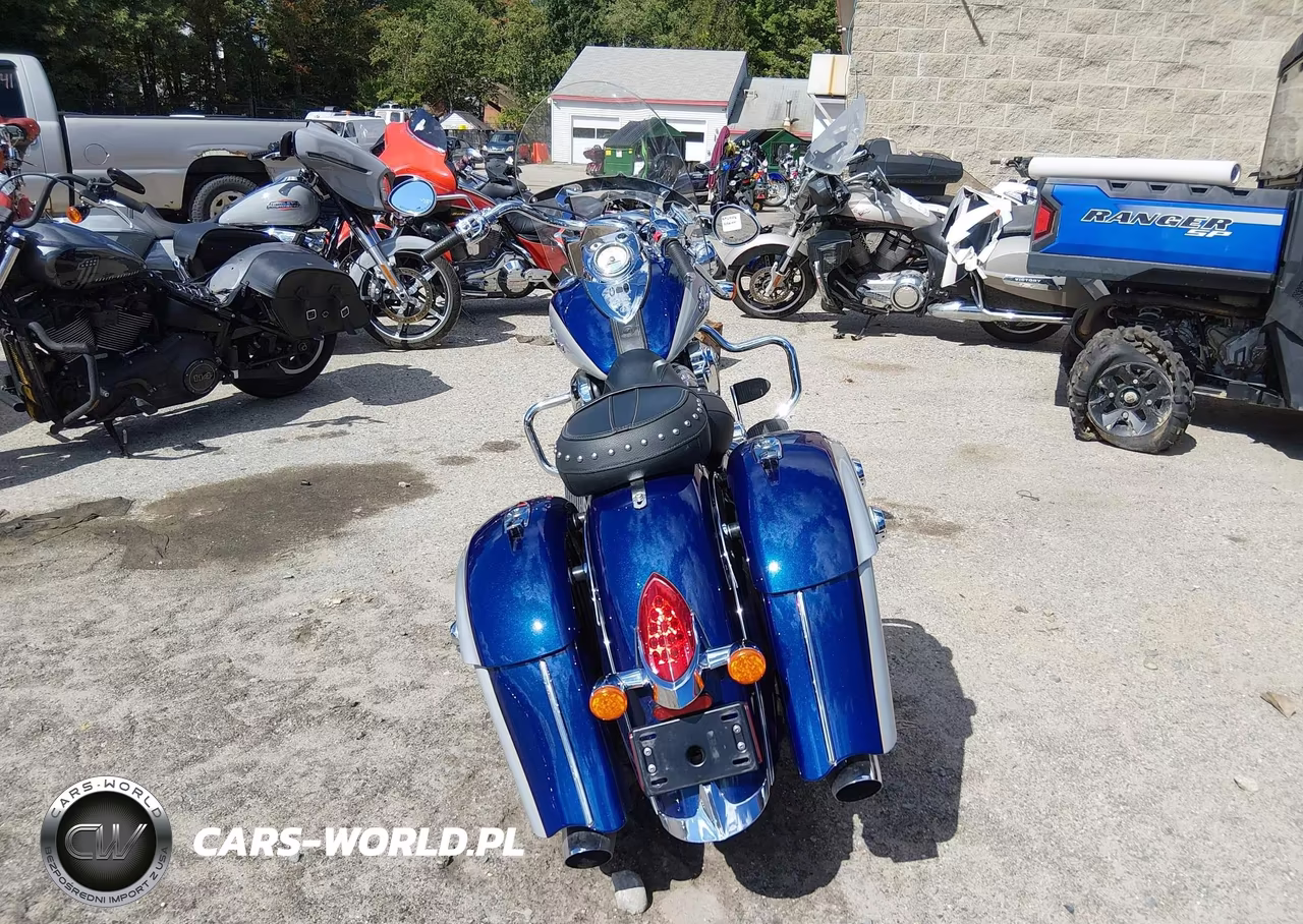 2017 Indian Motorcycle Co. Springfield VIN:56KTHAAA5H3346505 - 6