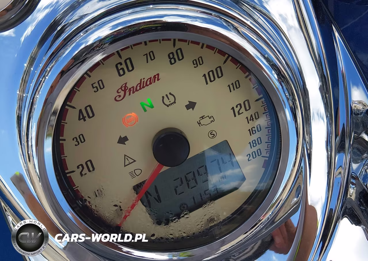 2017 Indian Motorcycle Co. Springfield VIN:56KTHAAA5H3346505 - 7