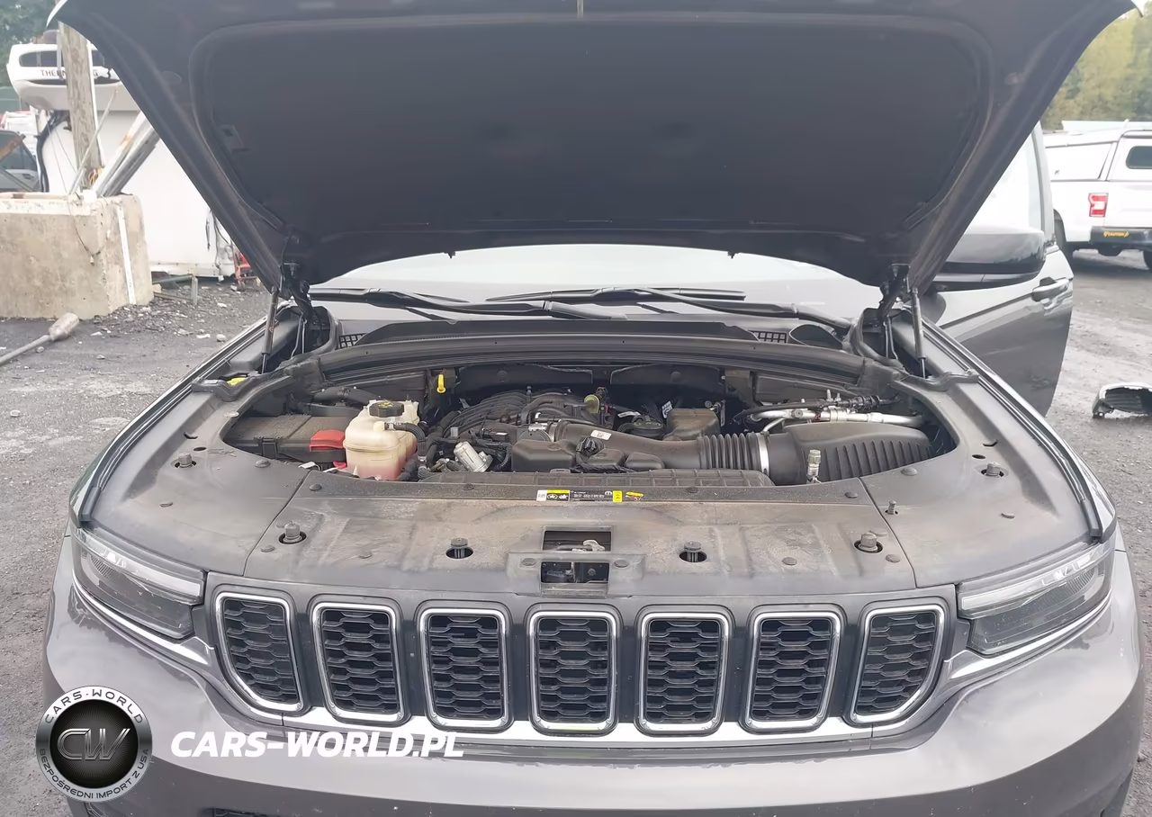 2023 Jeep Grand Cherokee L Laredo 4X4 VIN:1C4RJKAGXP8100730 - 10