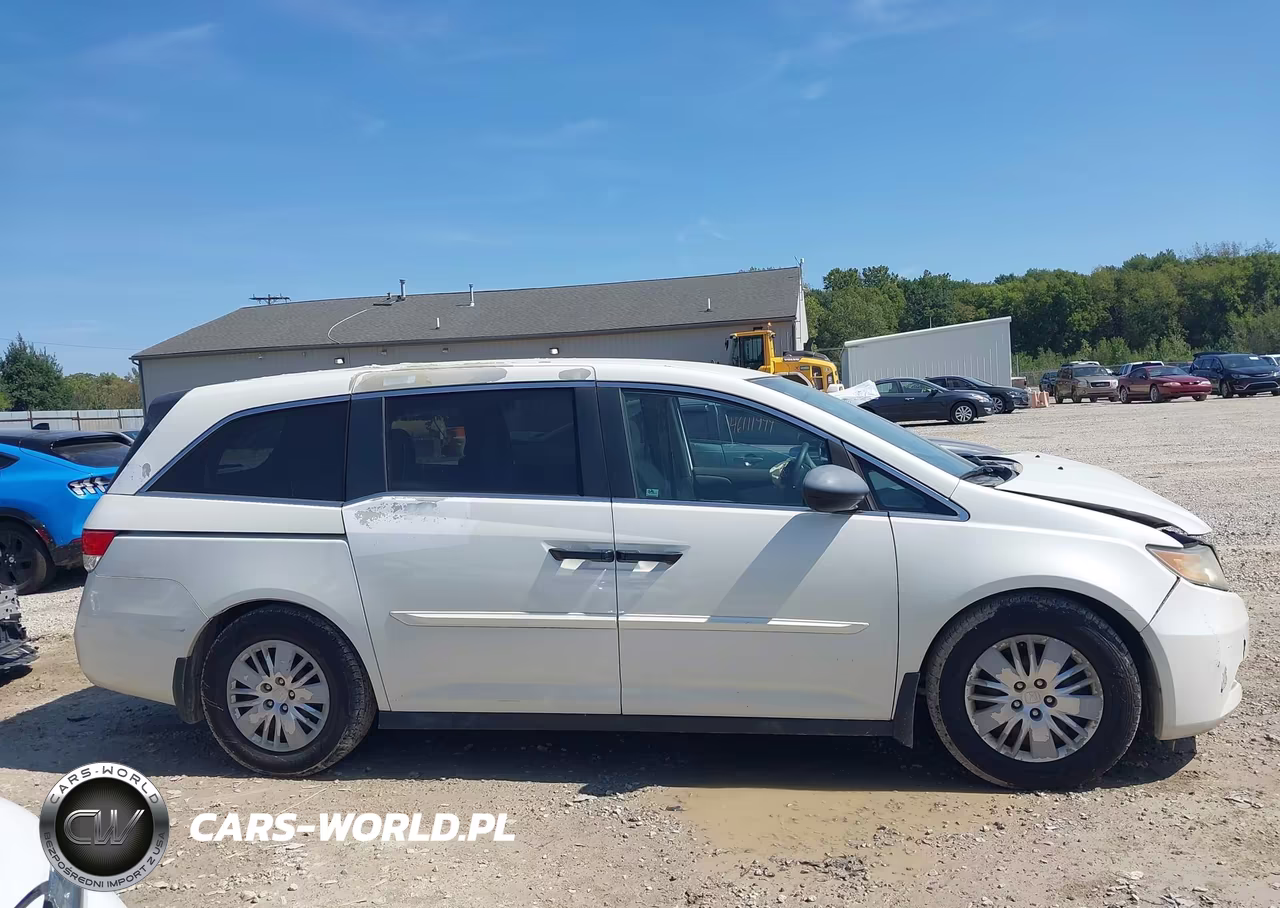 2014 Honda Odyssey Lx VIN:5FNRL5H2XEB068901 - 13