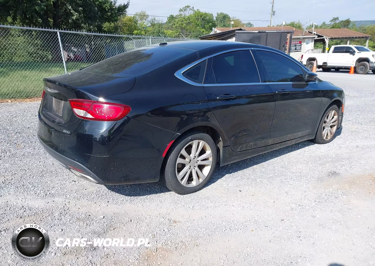 2015 Chrysler 200 Limited VIN:1C3CCCAG5FN758806 - 4